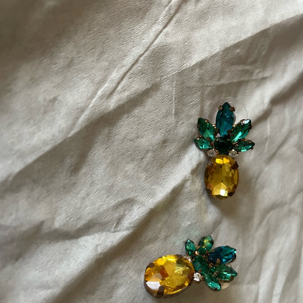 Pineapple Rhinestone Earrings